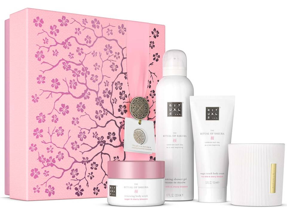 1118454-rituals-sakura-gift-set-m-pack-closed